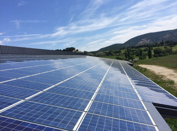 Nous inscrire dans une démarche forte en matière d’énergies renouvelables Nous inscrire dans une démarche forte en matière d’énergies renouvelables